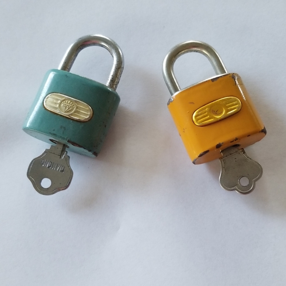 Vintage Enamel Padlocks China Diamond